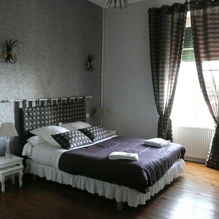 Hotel Les Terres Basses Fabrezan Esterno foto