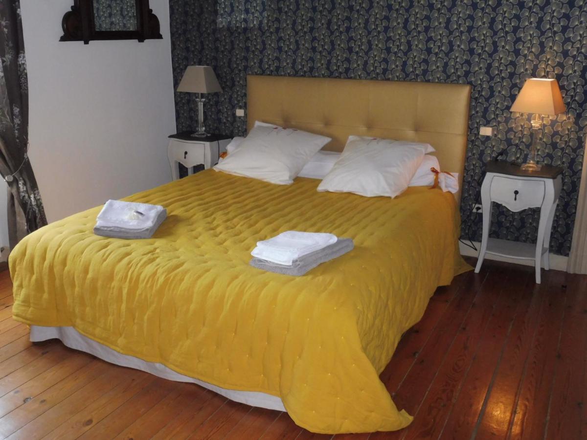 Hotel Les Terres Basses Fabrezan Esterno foto